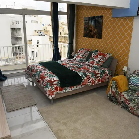 5 Star Luxury Marina Penthouse - Stunning Sea Views And Prime Location Msida