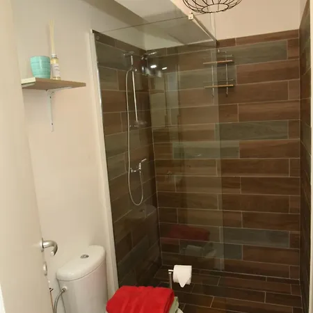 5 Star Luxury Marina Penthouse - Stunning Sea Views And Prime Location Apartment