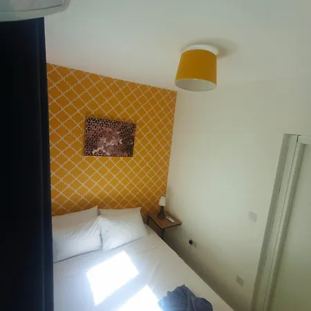 5 Star Luxury Marina Penthouse - Stunning Sea Views And Prime Location Appartamento
